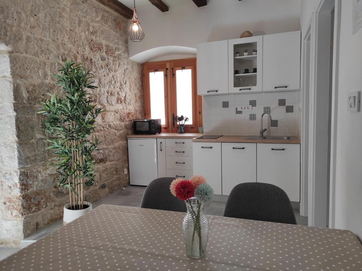 Apartments Bepi Komiža Kültér fotó