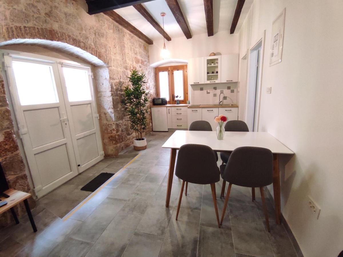 Apartments Bepi Komiža Kültér fotó